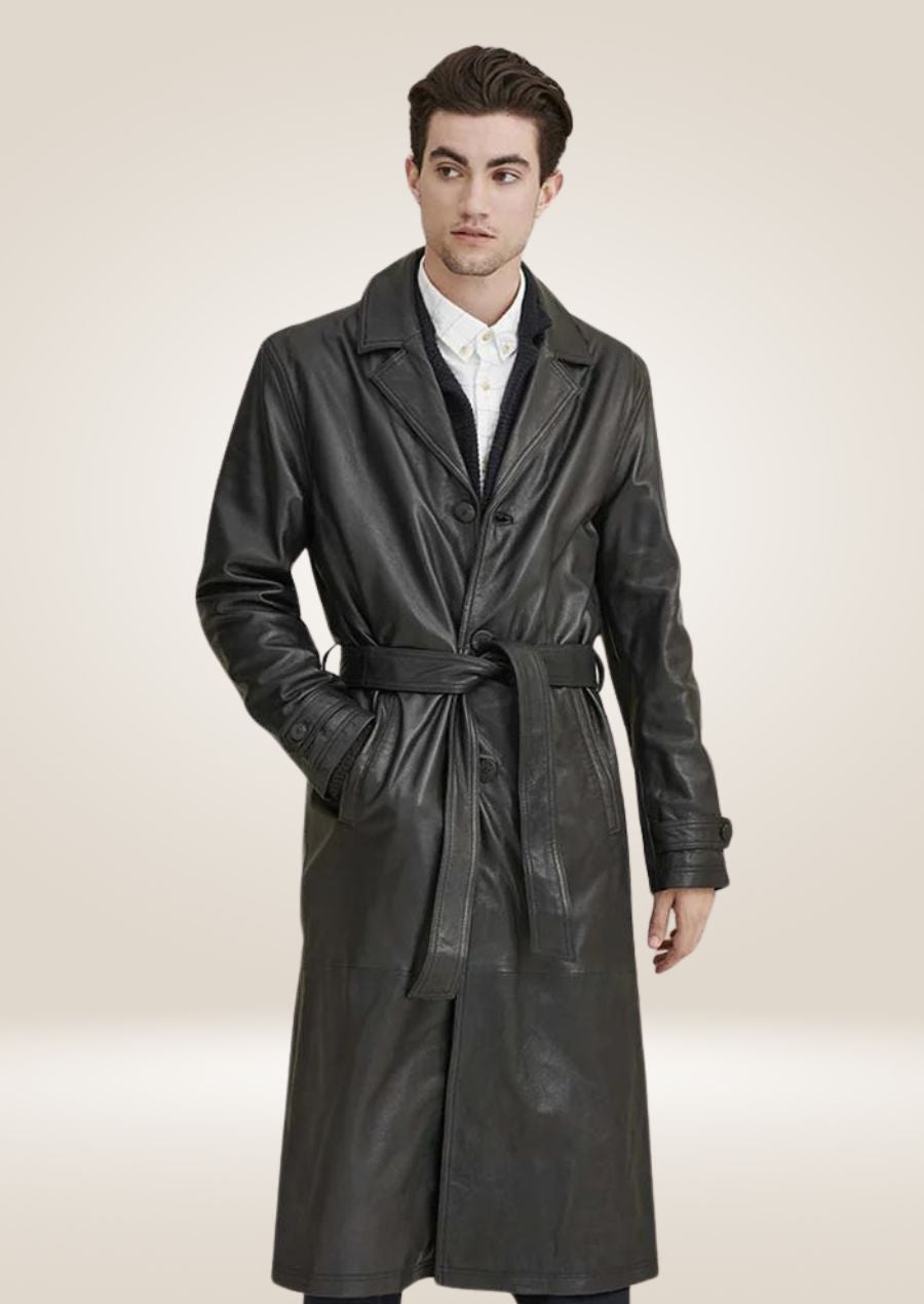 Manteau long luxueux en peau de mouton noire